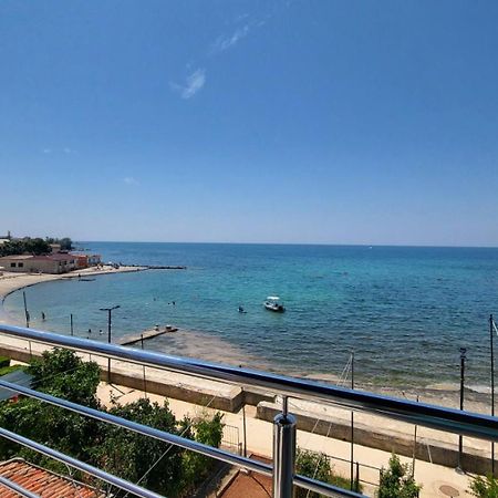 Apartman Dora With Sea View And Terrace Ουμάγκ Εξωτερικό φωτογραφία