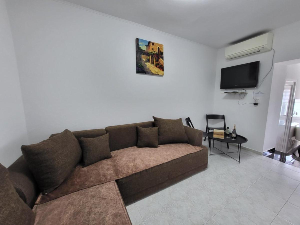 Apartman Dora With Sea View And Terrace Ουμάγκ Εξωτερικό φωτογραφία